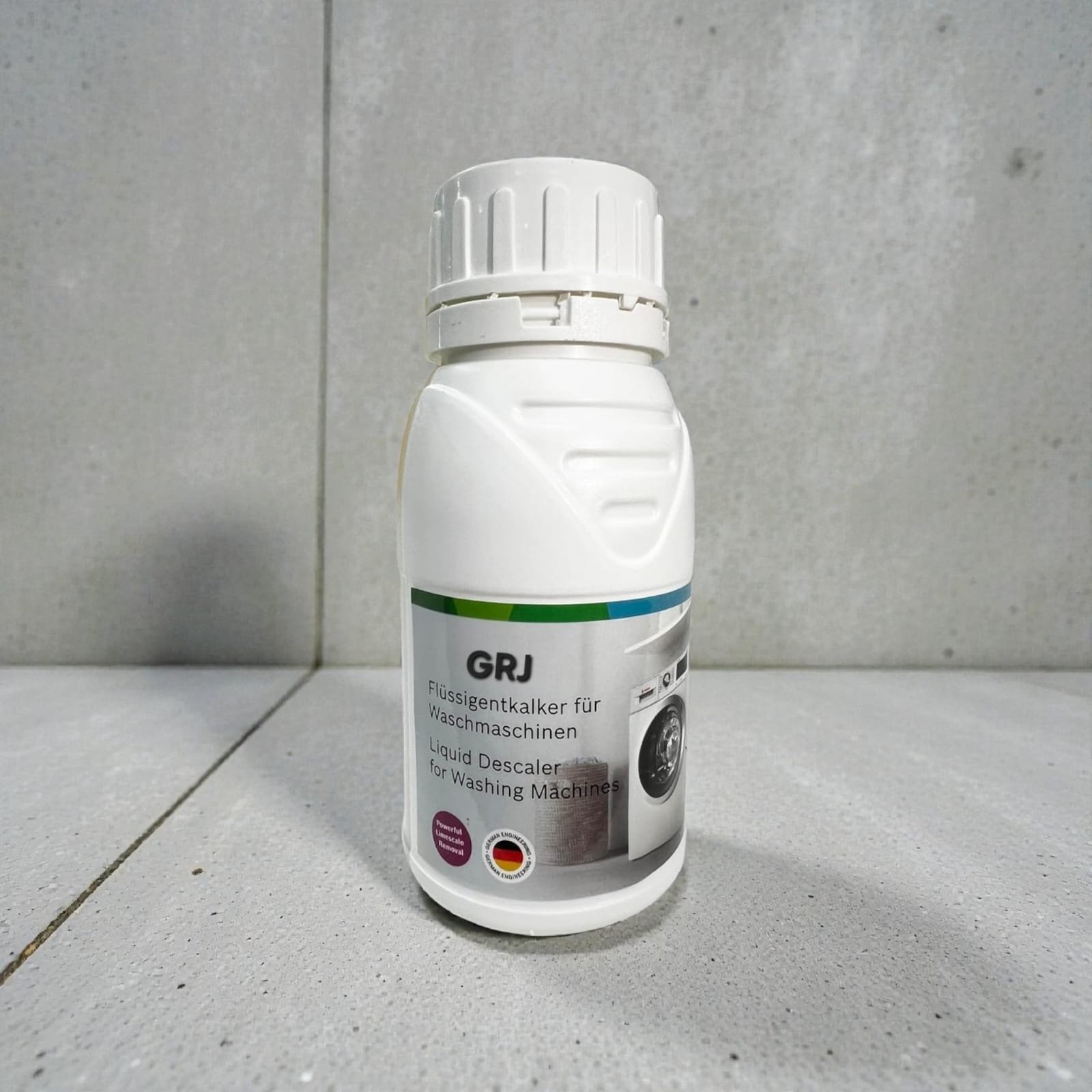 GRJ Bosch Washing Machine Liquid Descaler (Bottle)  – Compatible with Bosch Front & Top Load Machines | Removes Limescale & Odour | 200ml